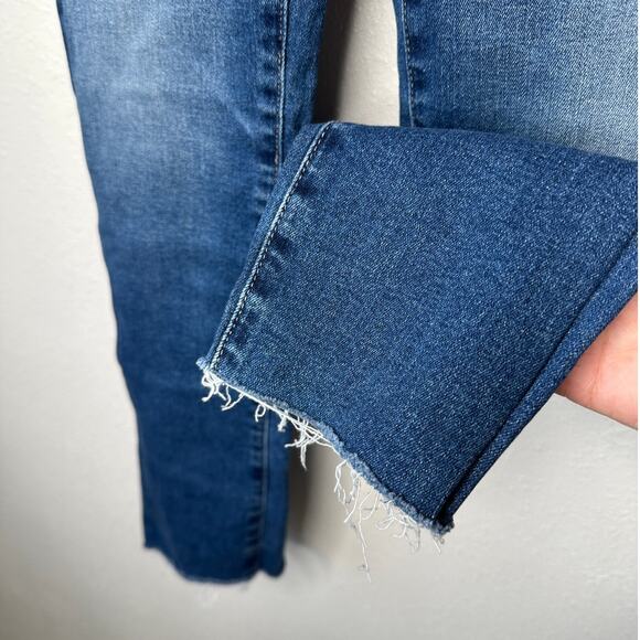 AG Medium Dark Wash The Prima Ankle Cigarette Leg Raw Hem Jeans 30 - Picture 2 of 12